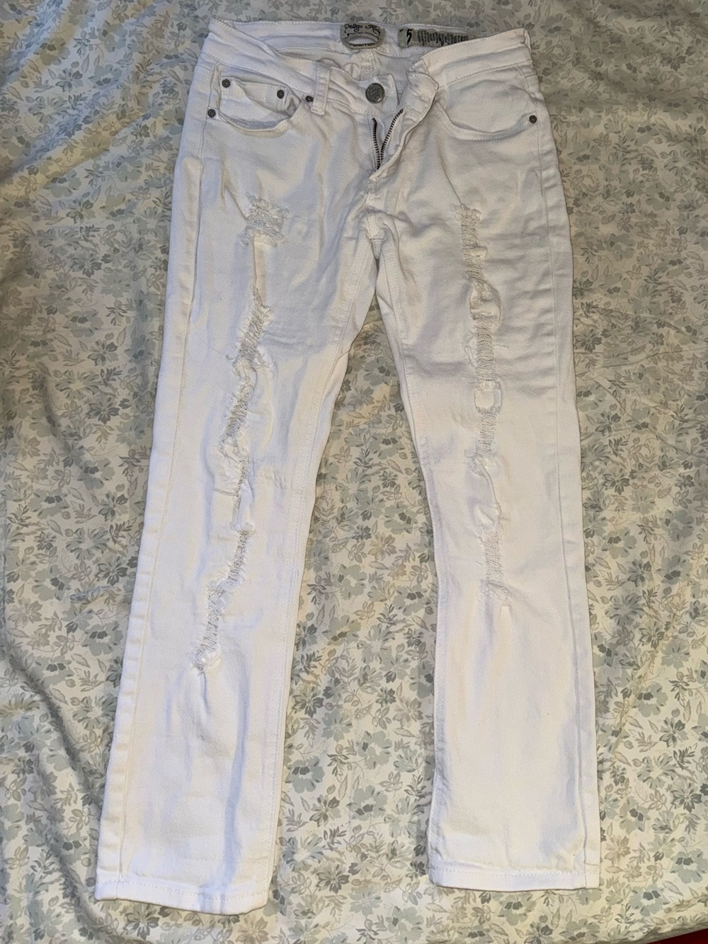 Indigo Rein White Distressed Skinny Jeans with Fray Detail